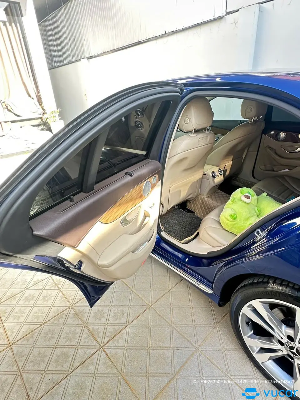 Mercedes C250 Exclusive 2017 - Ngoại thất 9