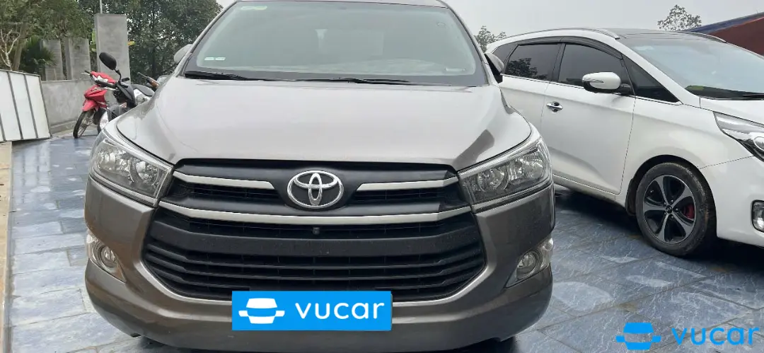 Toyota innova 2.0 G 2019 - Ngoại thất 1
