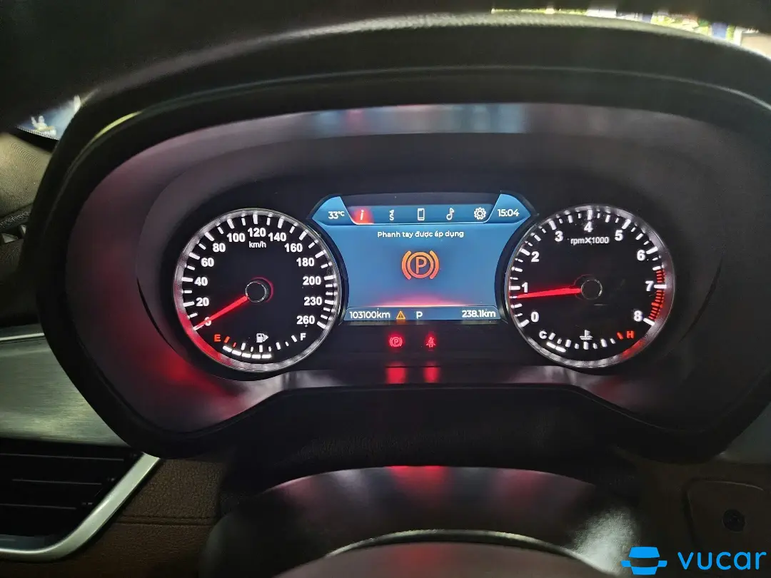 VinFast Lux sa 2.0 Premium 2020 - Nội thất 1