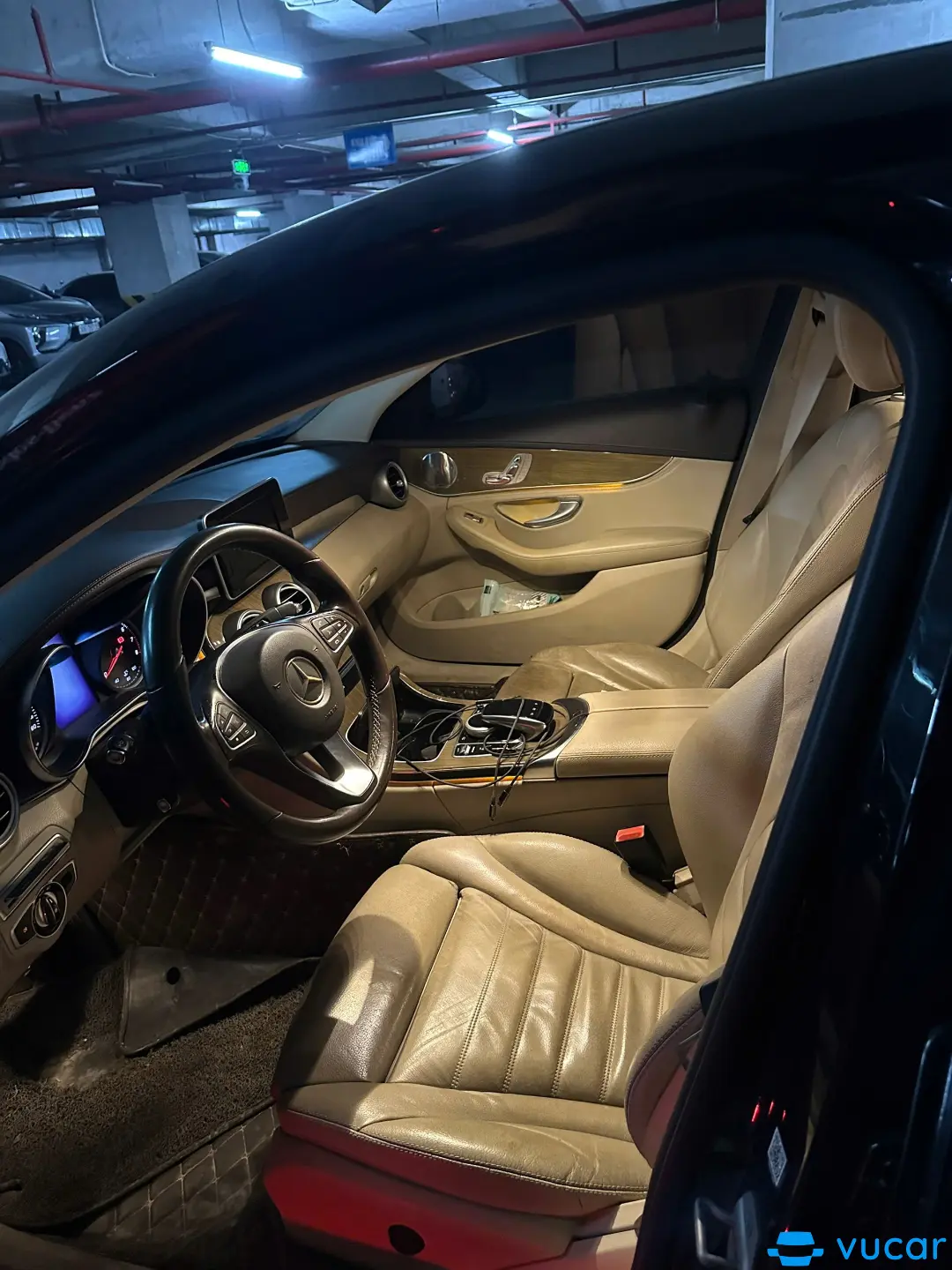Mercedes c250 exxlusive 2015 - Nội thất 1