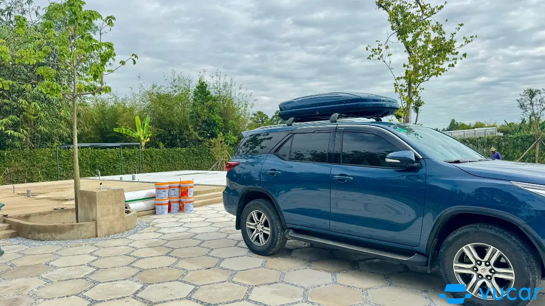 Ảnh xe Toyota Fortuner 2.4G 4x2 MT 2017
