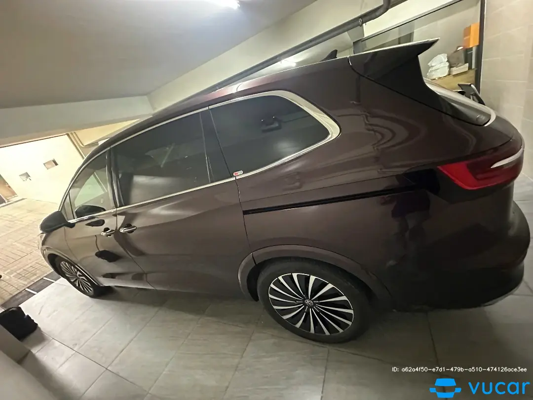 Volkswagen Viloran Luxury 2024 - Ngoại thất 8