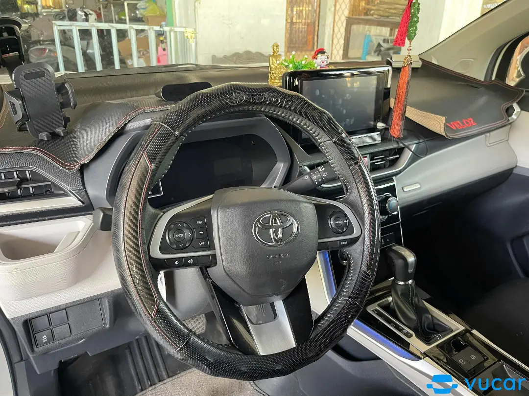 Toyota Veloz Cross 1.5 CVT 2023 - Nội thất 3
