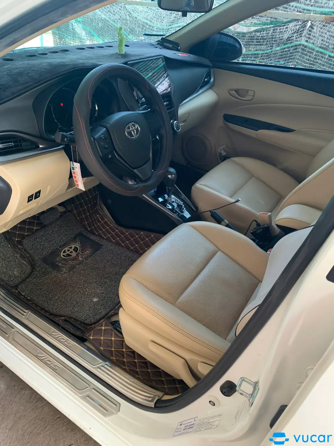 Toyota Vios E CVT 2022 - Nội thất 1