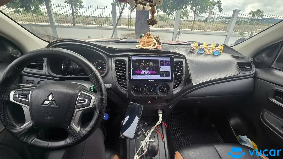 Mitsubishi Triton 4x2 AT Mivec 2021 - Nội thất 5