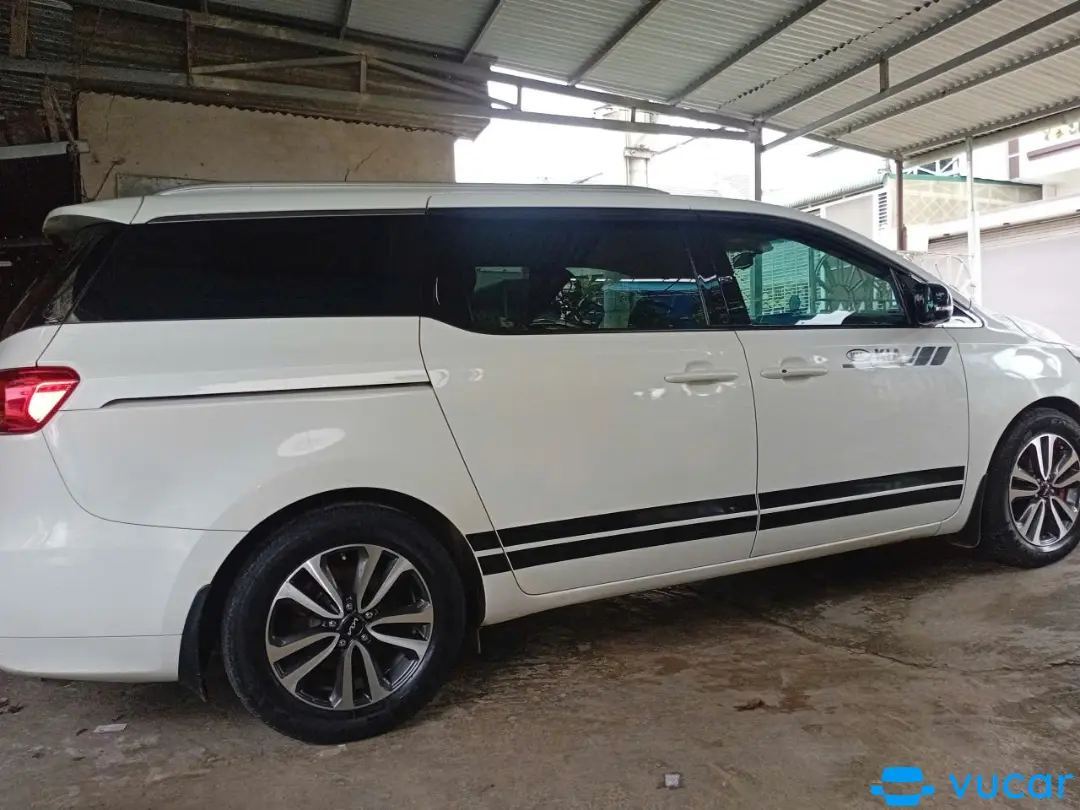 Kia Sedona 3.3L GATH 2016 - Ngoại thất 2