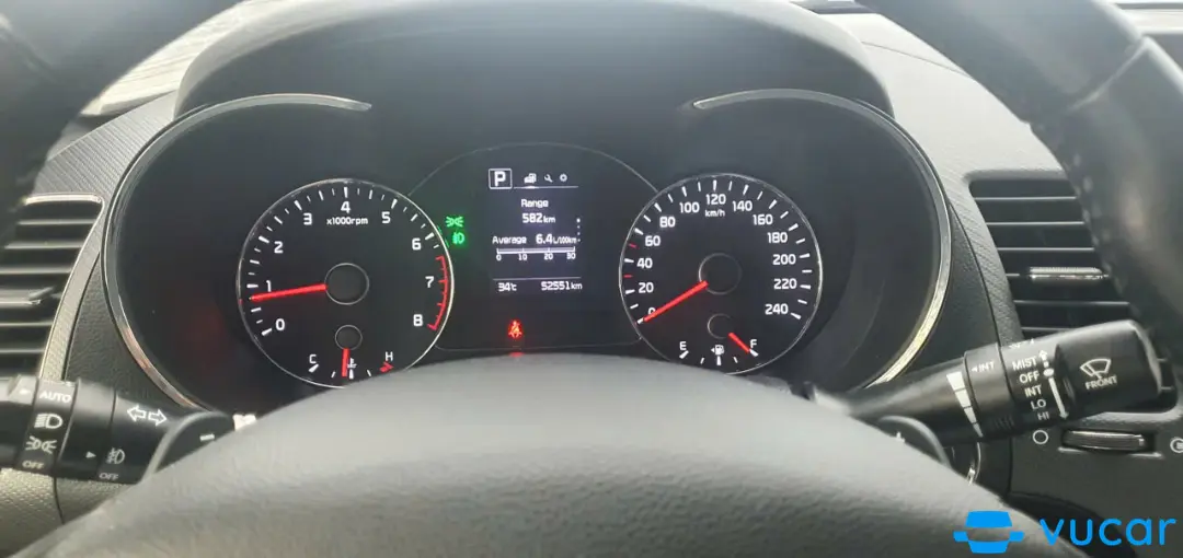 Kia cerato 1.6 AT 2016 - Nội thất 2