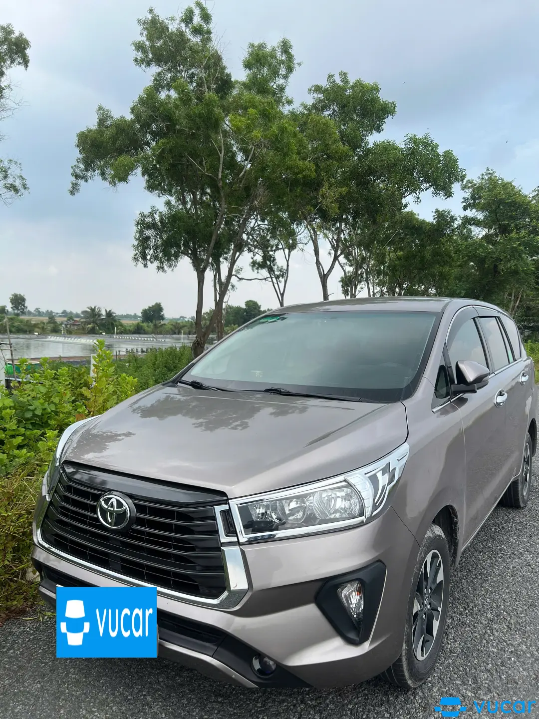 Toyota Innova 2.0E 2020 - Ngoại thất 4