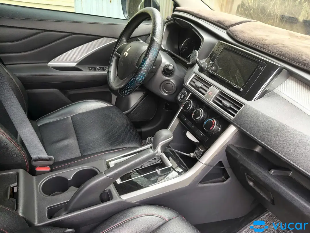 Mitsubishi Xpander 1.5 AT 2023 - Nội thất 5