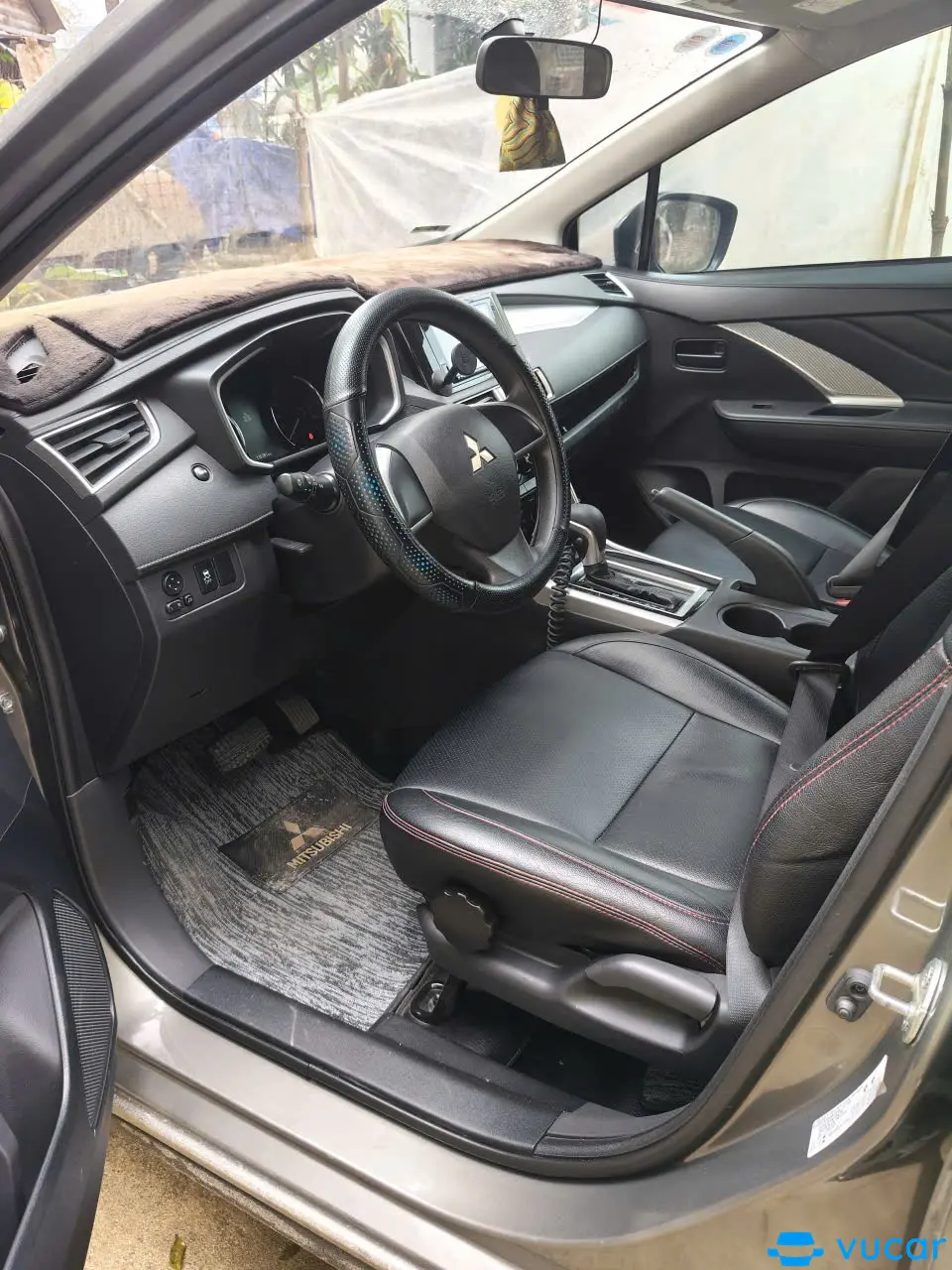 Mitsubishi Xpander 1.5 AT 2023 - Nội thất 7