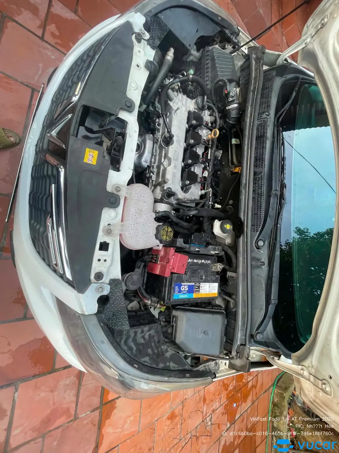 VinFast Fadil 1.4 AT Premium 2020 - Khoang động cơ 2