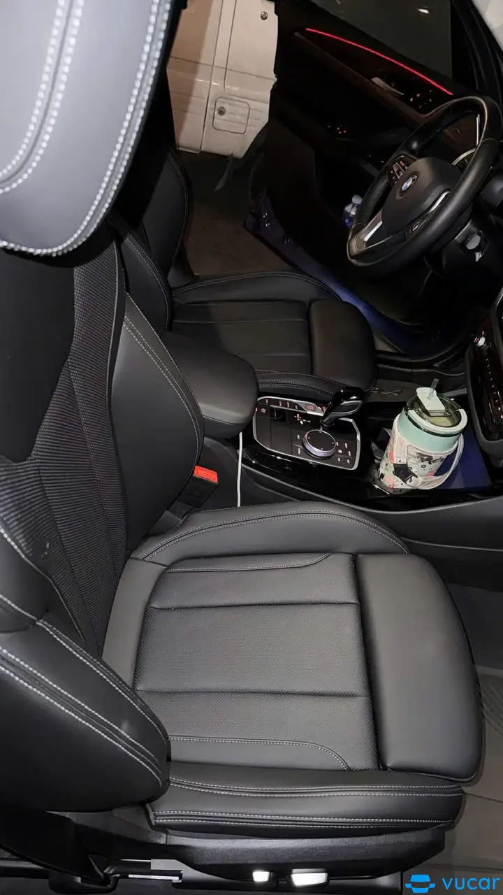 BMW X3 sDrive20i 2023 - Nội thất 3