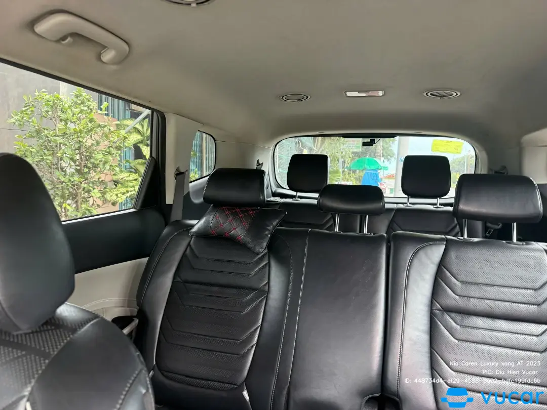 Kia Caren Luxury xăng AT 2023 - Nội thất 1