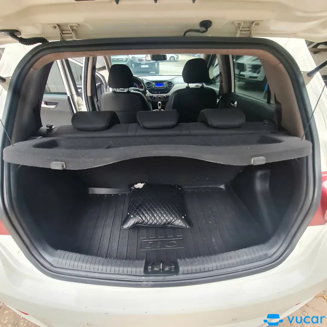 Hyundai I10 Grand 1.0 AT 2015 - Nội thất 5