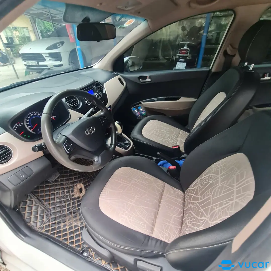 Hyundai I10 Grand 1.0 AT 2015 - Nội thất 3