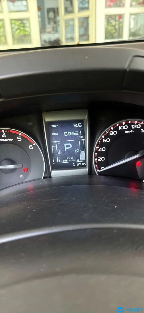 Isuzu Dmax LS 2.5 4x2 AT 2016 - Nội thất 1