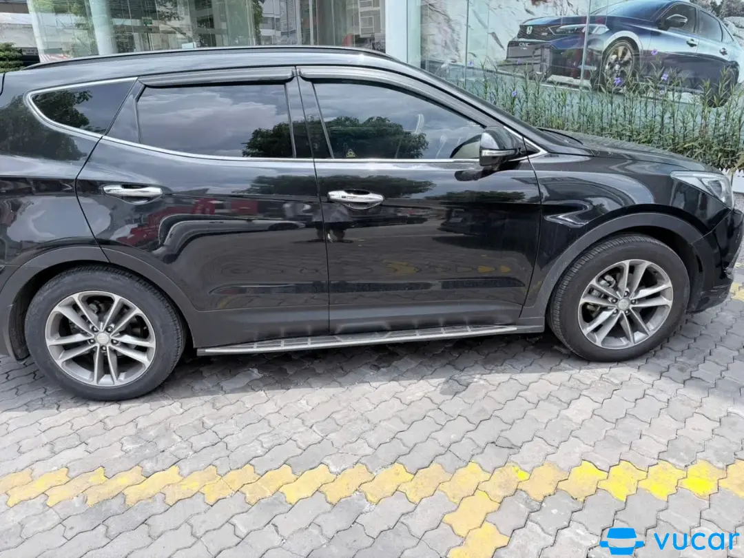 Ảnh xe Hyundai Santafe 2.4L 4WD 2018