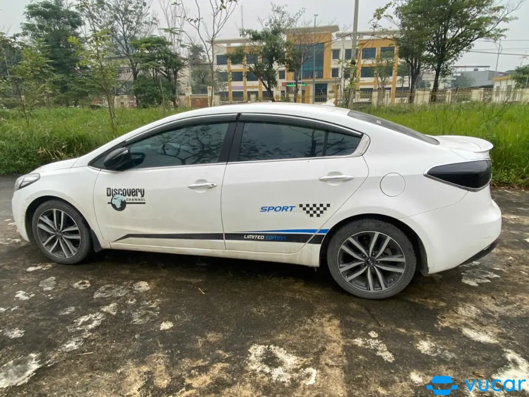 Kia K3 1.6 AT 2015 - Ngoại thất 2
