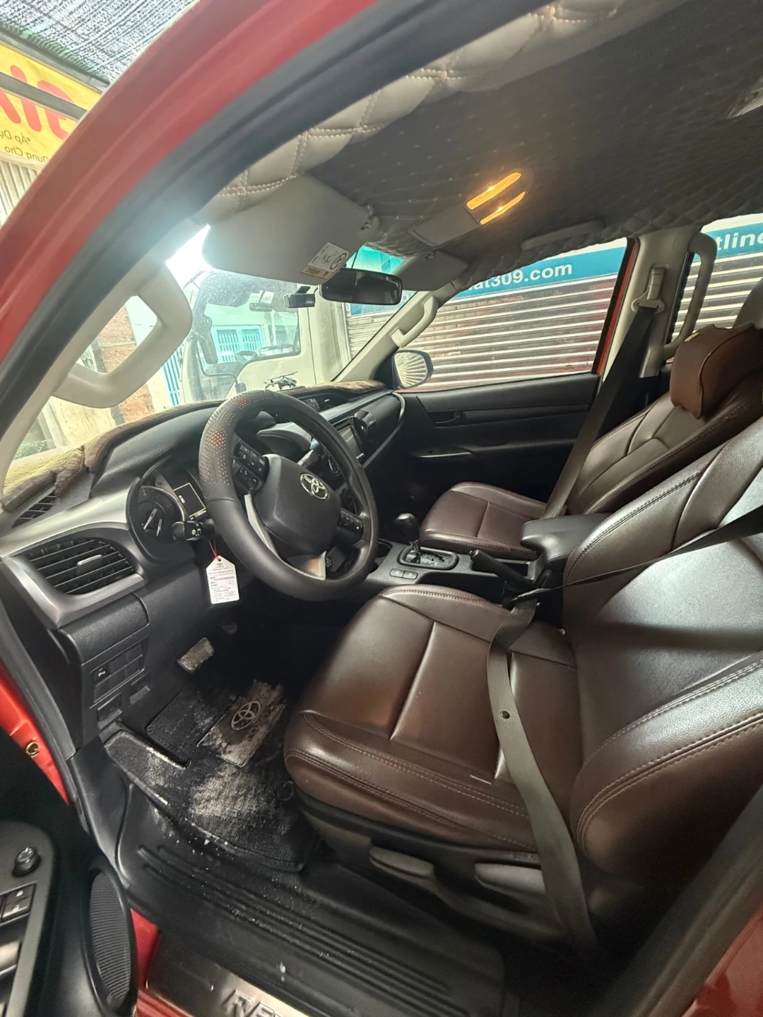 Toyota hilux - 2020 - Nội thất 1