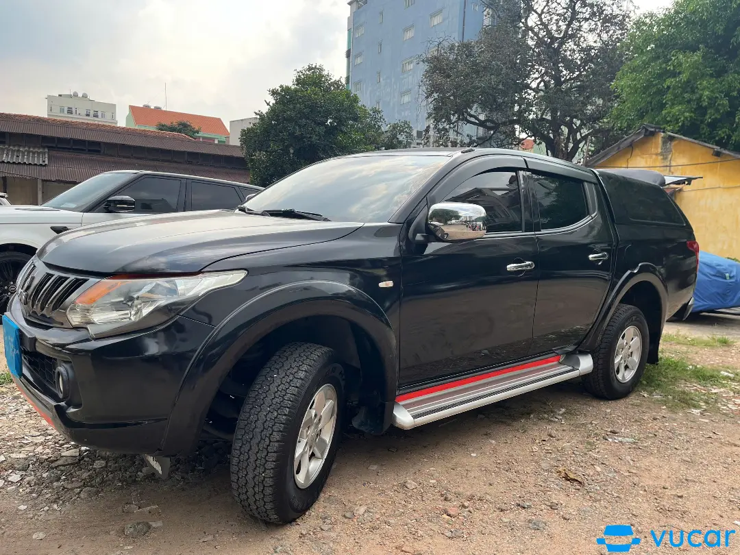 Mitsubishi Triton 1 cầu số tự động 2017 - Ngoại thất 10