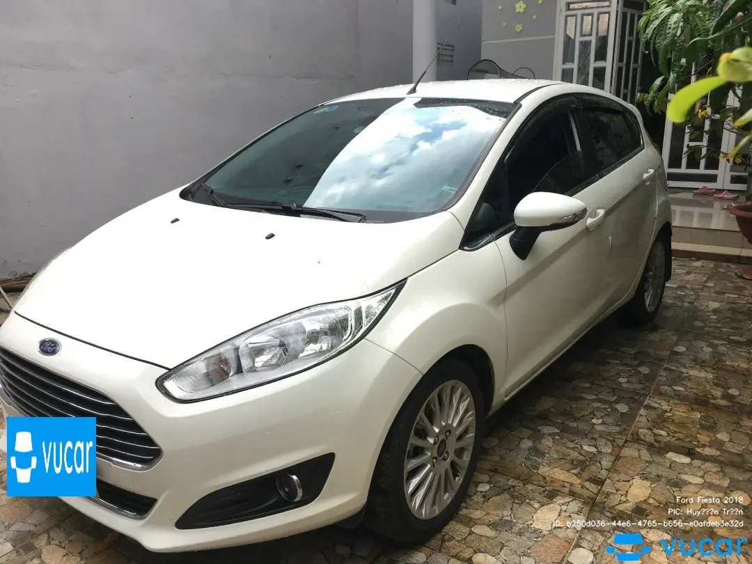 Ảnh xe Ford Fiesta 2018 - ảnh 4