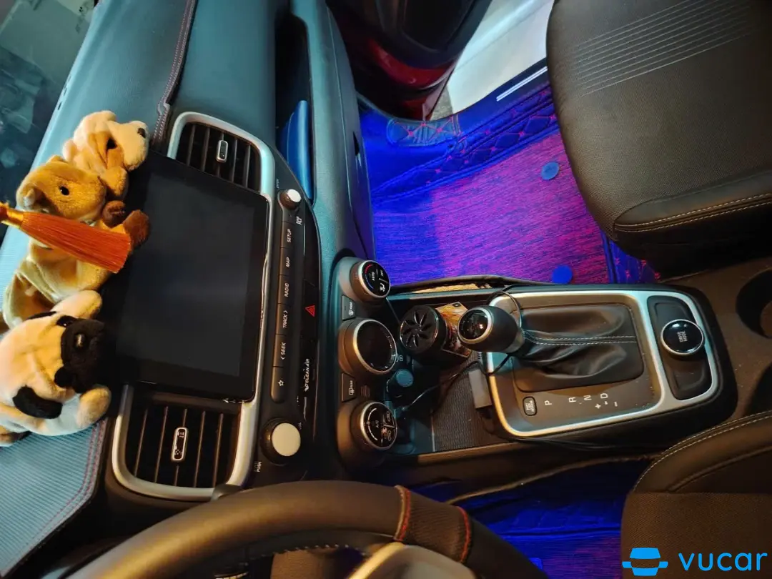 Hyundai Venue 1.0 T-GDi Đặc Biệt 2024 - Nội thất 6