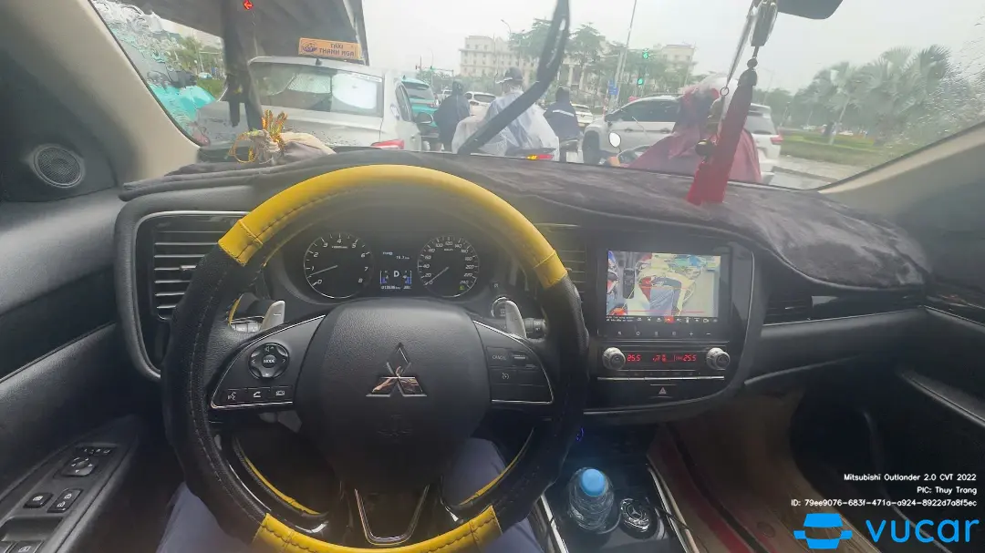 Mitsubishi Outlander 2.0 CVT 2022 - Nội thất 2