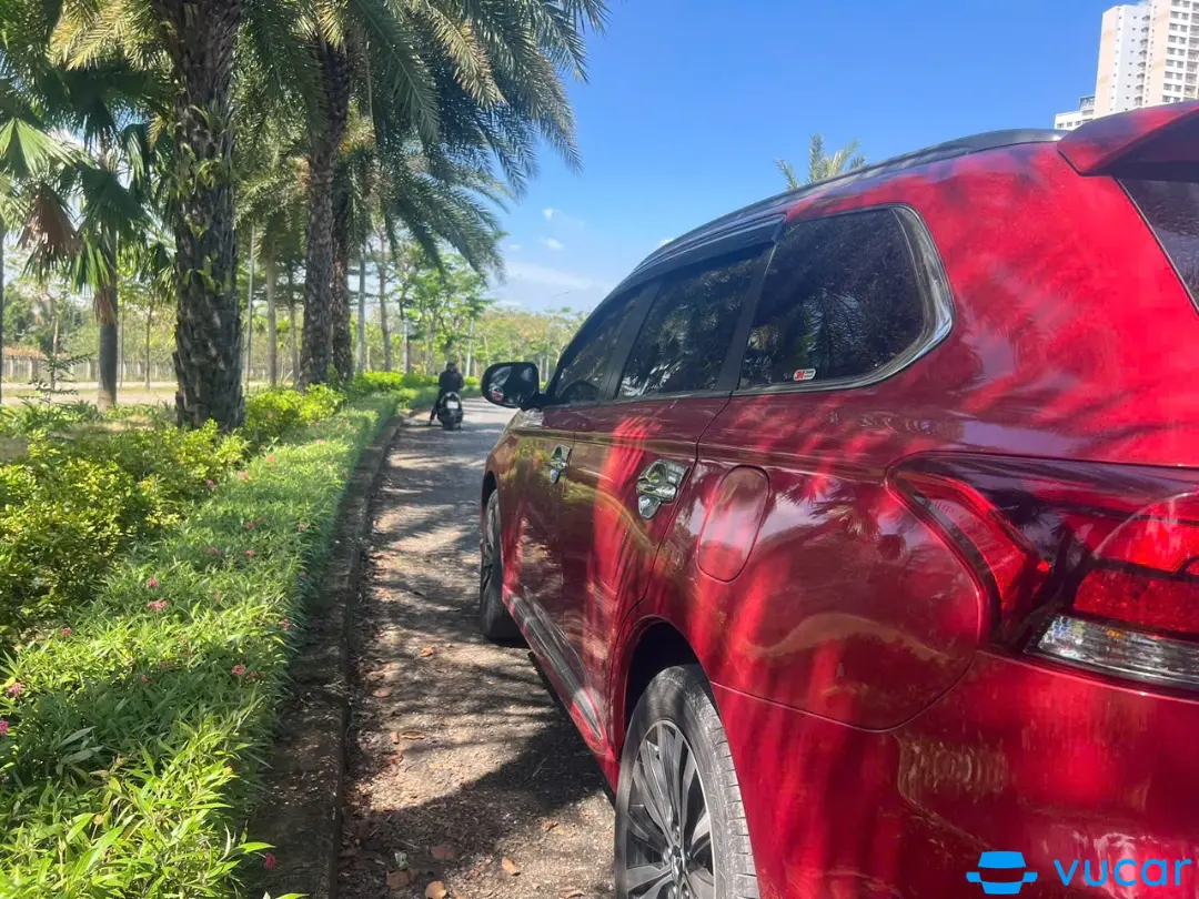 Mitsubishi Outlander 2.0 CVT 2022 - Ngoại thất 4