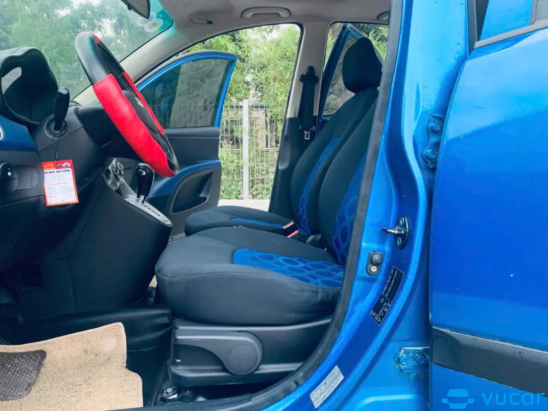 Hyundai i10 1.2 AT 2010 - Nội thất 6