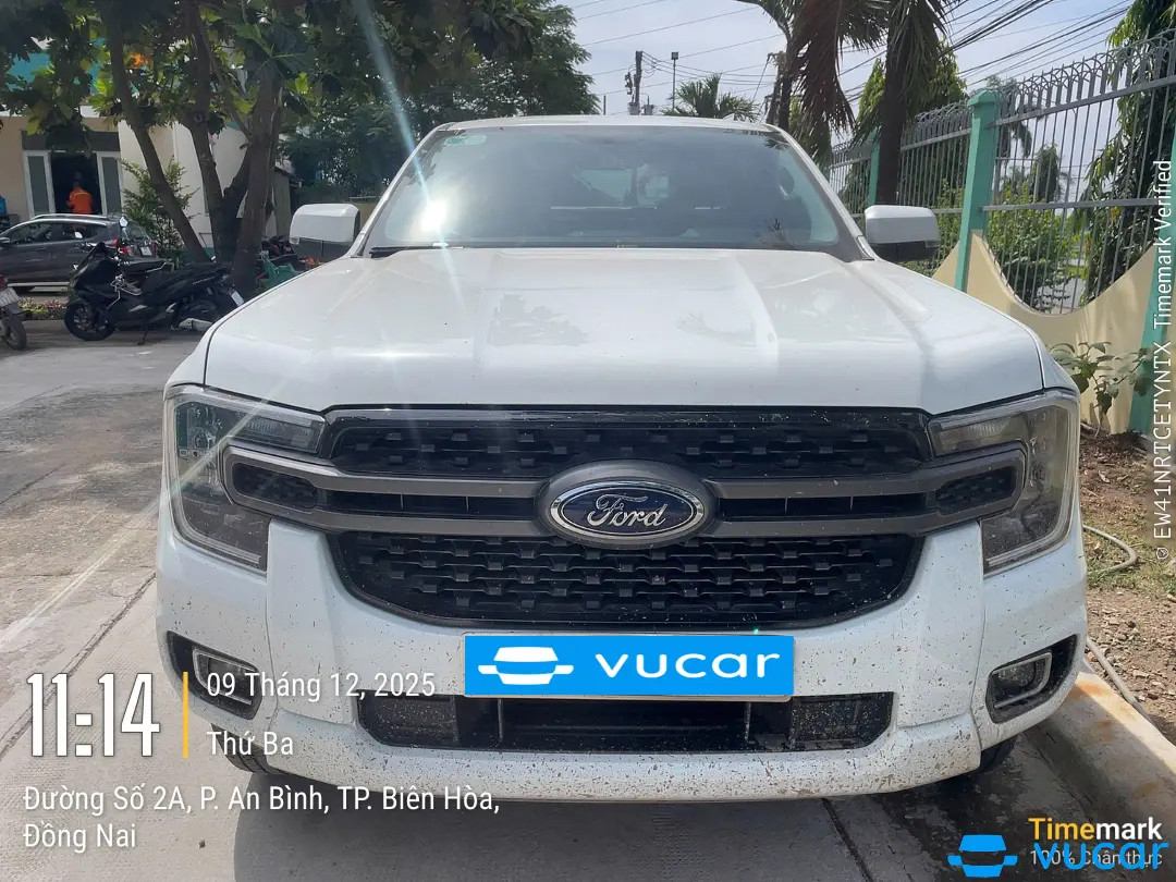 Ảnh xe Ford Ranger XLS 2.0L 4x4 AT 2024