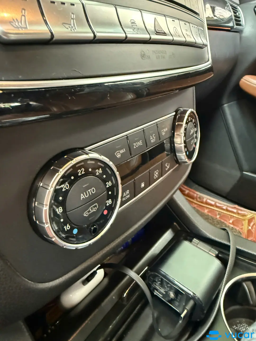 Mercedes GL 2017 400 4Matic - Nội thất 16