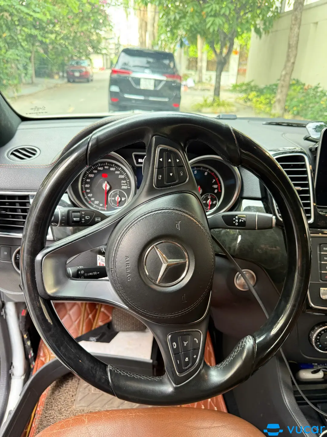 Mercedes GL 2017 400 4Matic - Nội thất 8