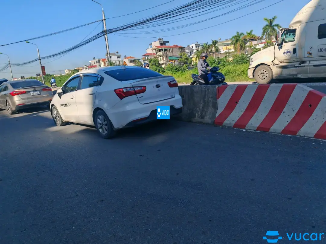 Kia Rio 1.4 AT 2017 - Nội thất 2