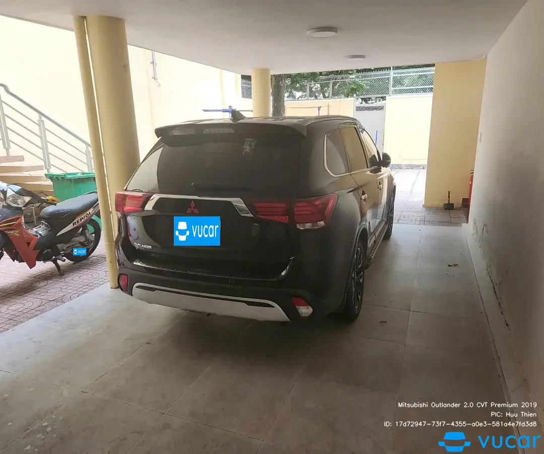 Mitsubishi Outlander 2.0 CVT Premium 2020 - Ngoại thất 31