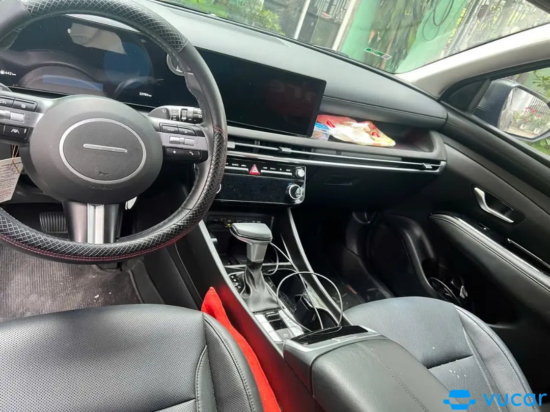 Hyundai Tucson 2.0 AT Đặc biệt 2024 - Nội thất 2