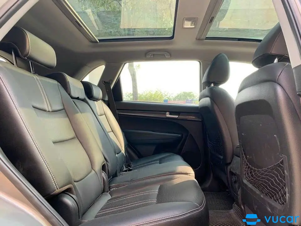 Kia Sorento GAT 2.4L 2WD 2012 - Nội thất 5
