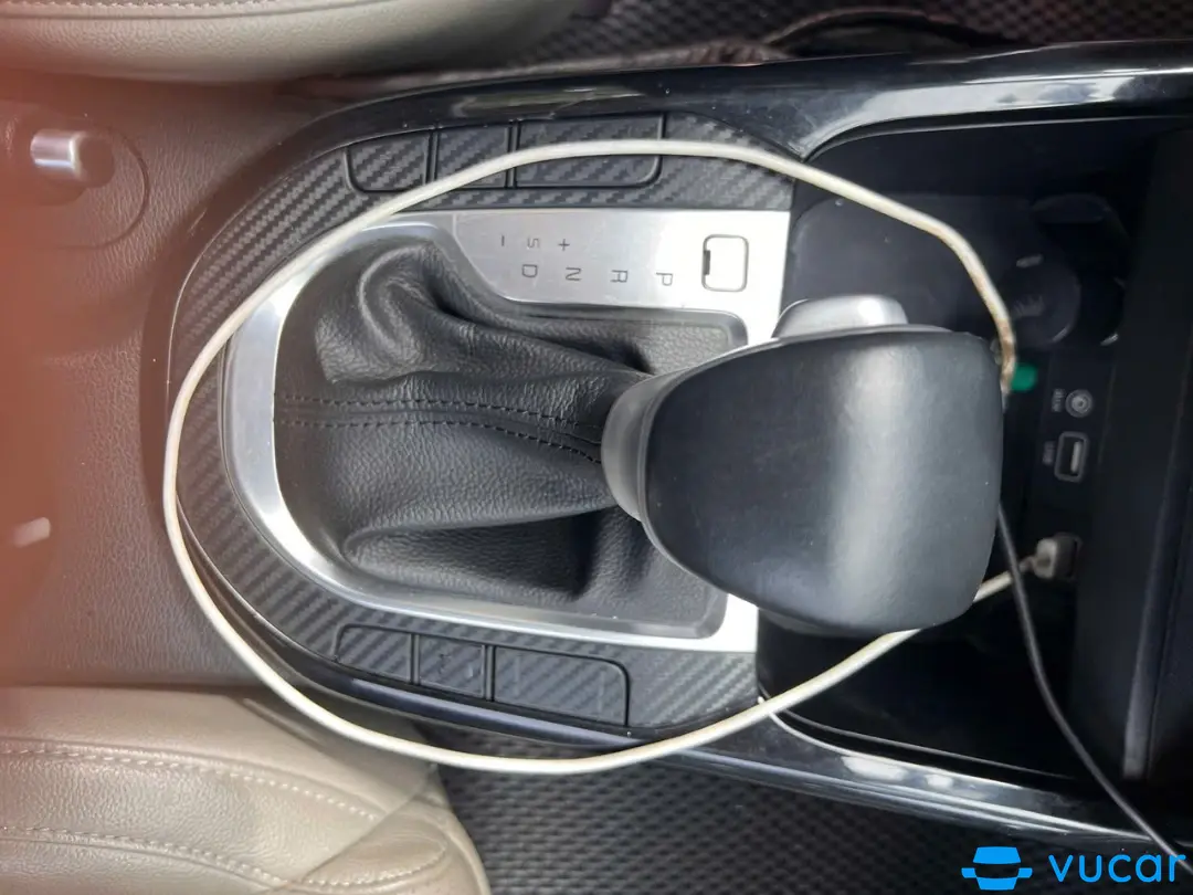 Kia Cerato 1.6 AT Luxury 2021 - Nội thất 6