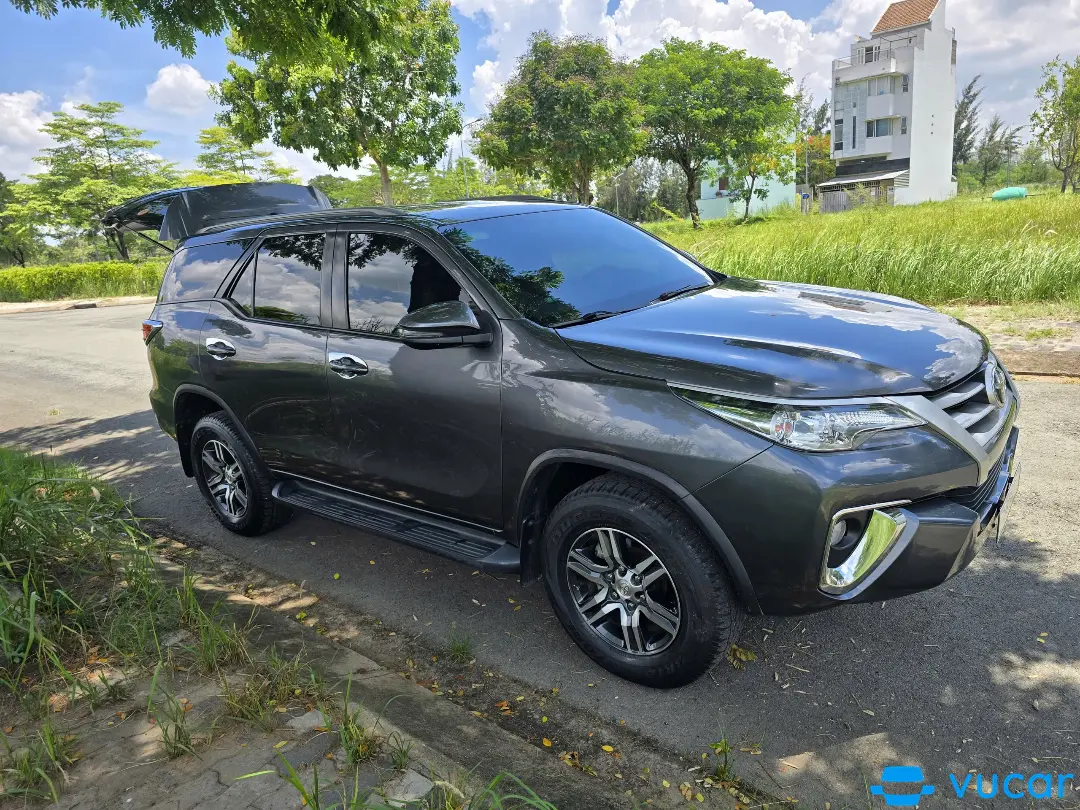 Toyota Fortuner 2.4G 4x2 MT 2018 - Ngoại thất 4