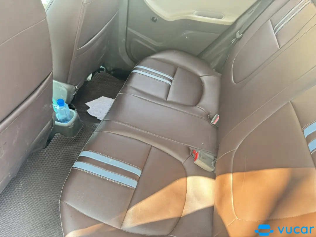 Kia Morning 1.0 MT 2011 - Nội thất 3