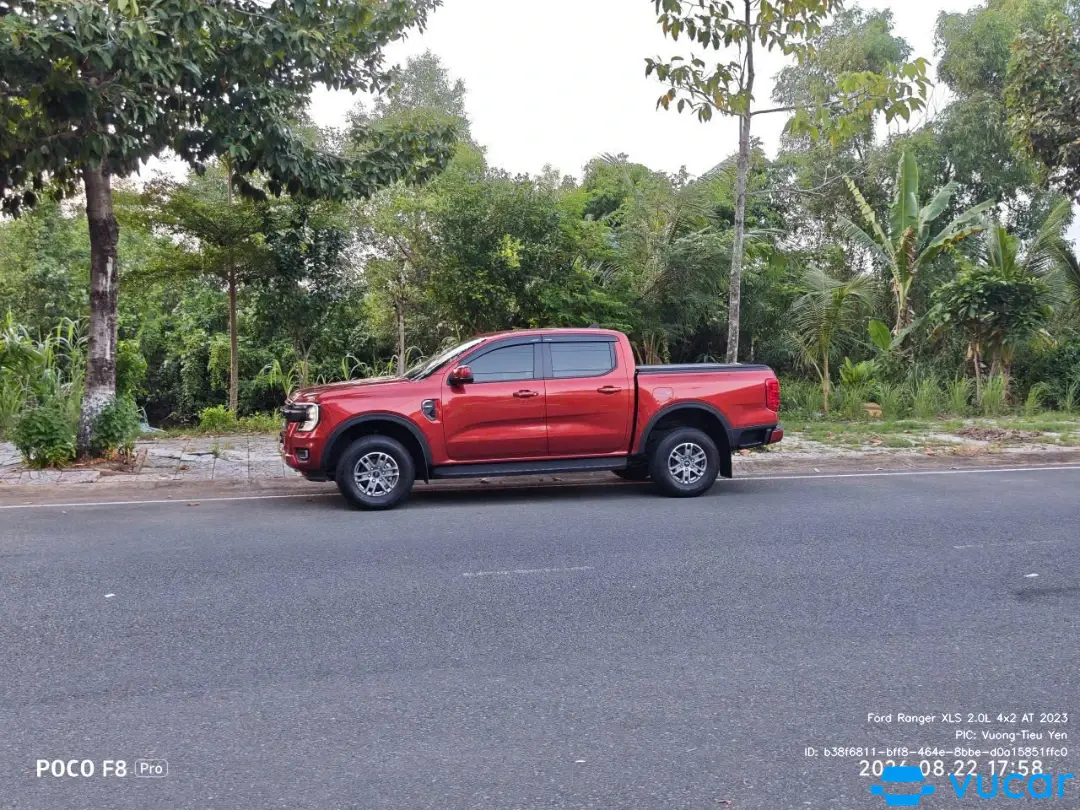 Ảnh xe Ford Ranger XLS 2.0L 4x2 AT 2023 - ảnh 4