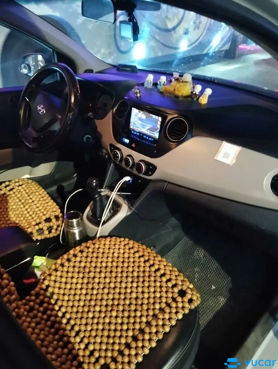 Hyundai i10 Grand 1.2 MT 2015 - Nội thất 1
