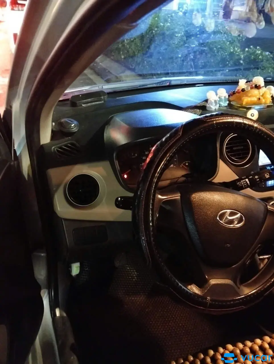 Hyundai i10 Grand 1.2 MT 2015 - Nội thất 6