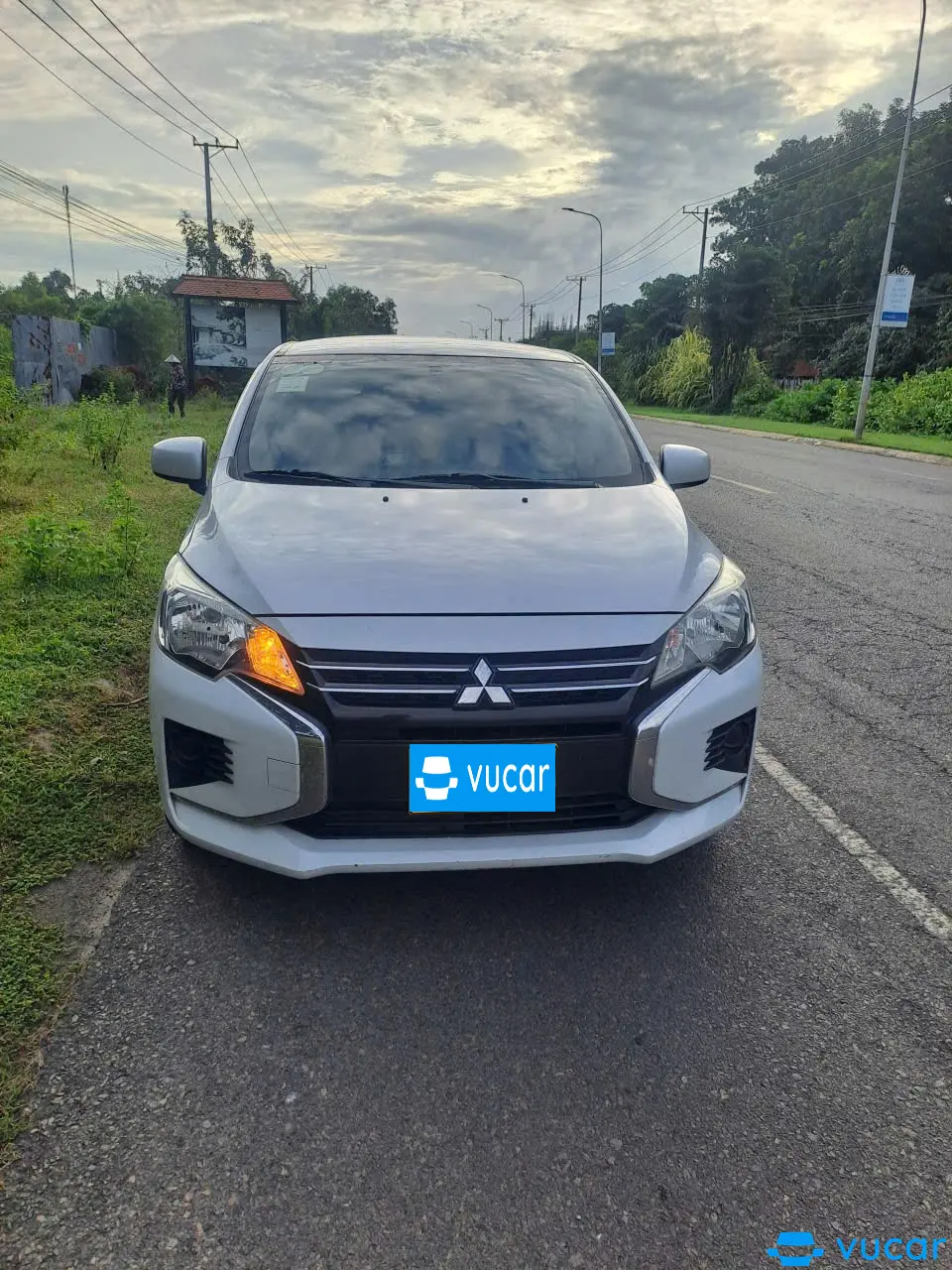 Mitsubishi Attrage Số sàn 2022  - Ngoại thất 4