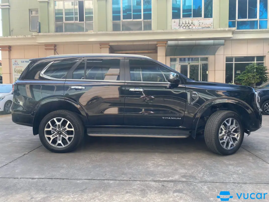 Ford Everest 4x4 titanium 2023 - Ngoại thất 8