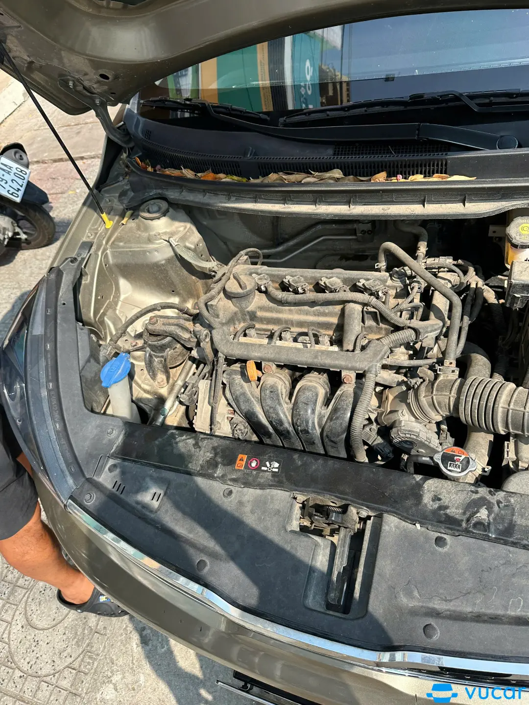 Kia Soluto 1.4 AT Deluxe 2021 - Khoang động cơ 1