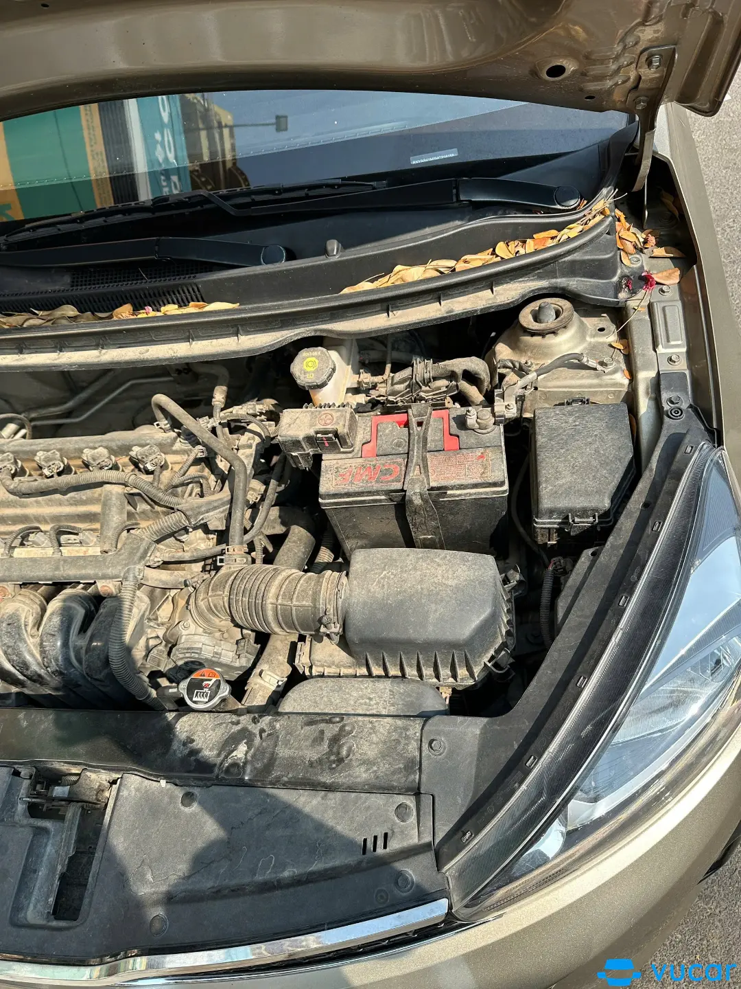 Kia Soluto 1.4 AT Deluxe 2021 - Khoang động cơ 3