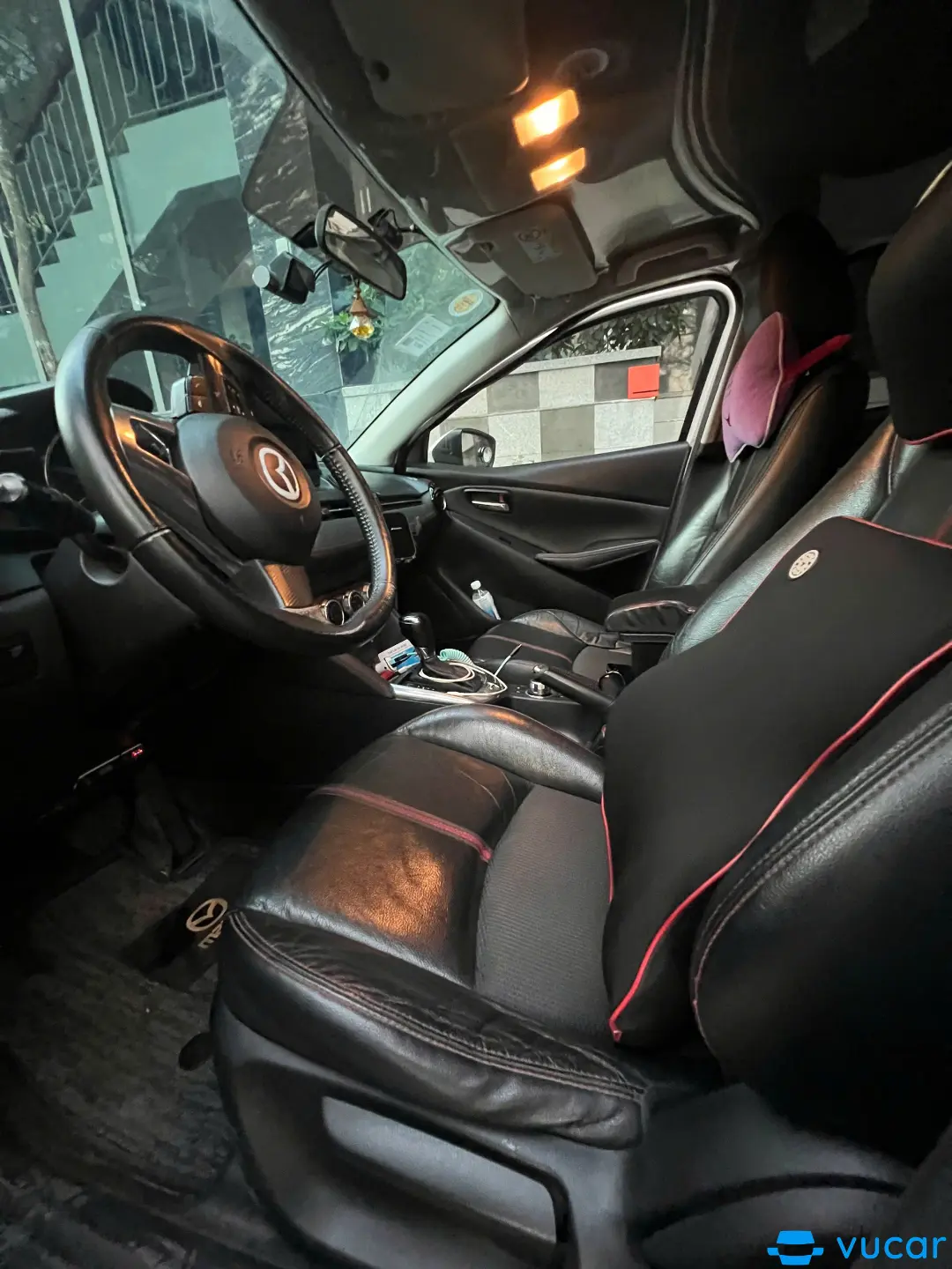 Mazda 2 1.5 AT 2018 - Nội thất 2
