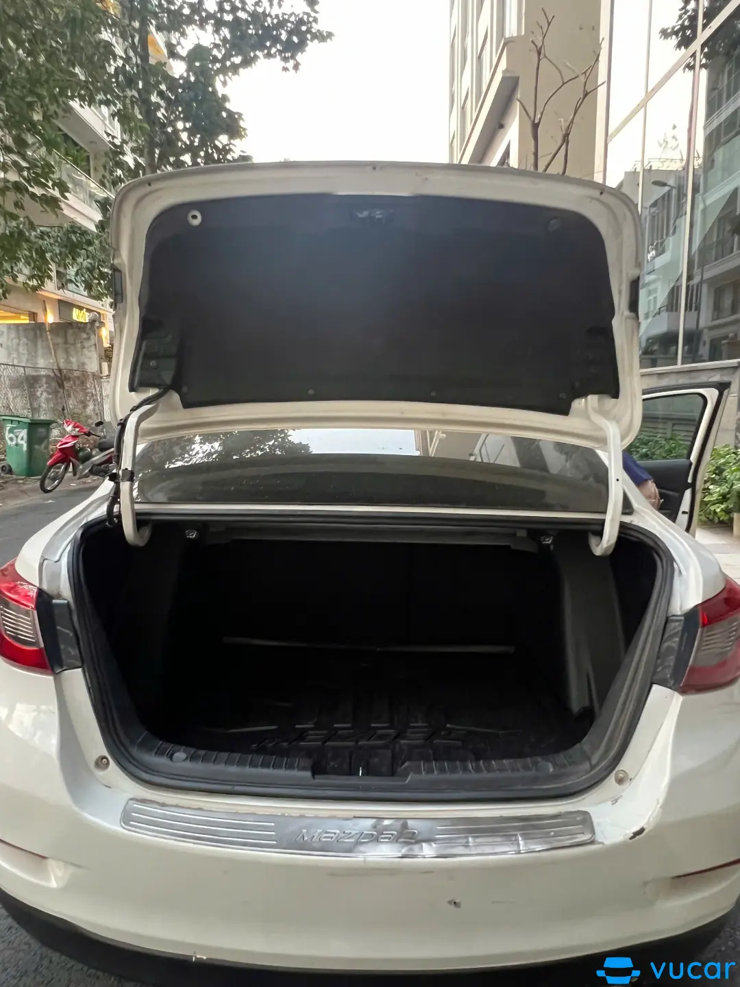 Mazda 2 1.5 AT 2018 - Nội thất 10