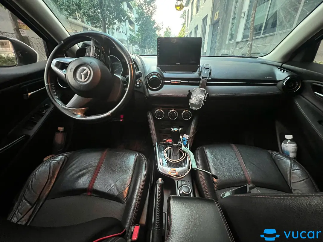 Mazda 2 1.5 AT 2018 - Nội thất 8