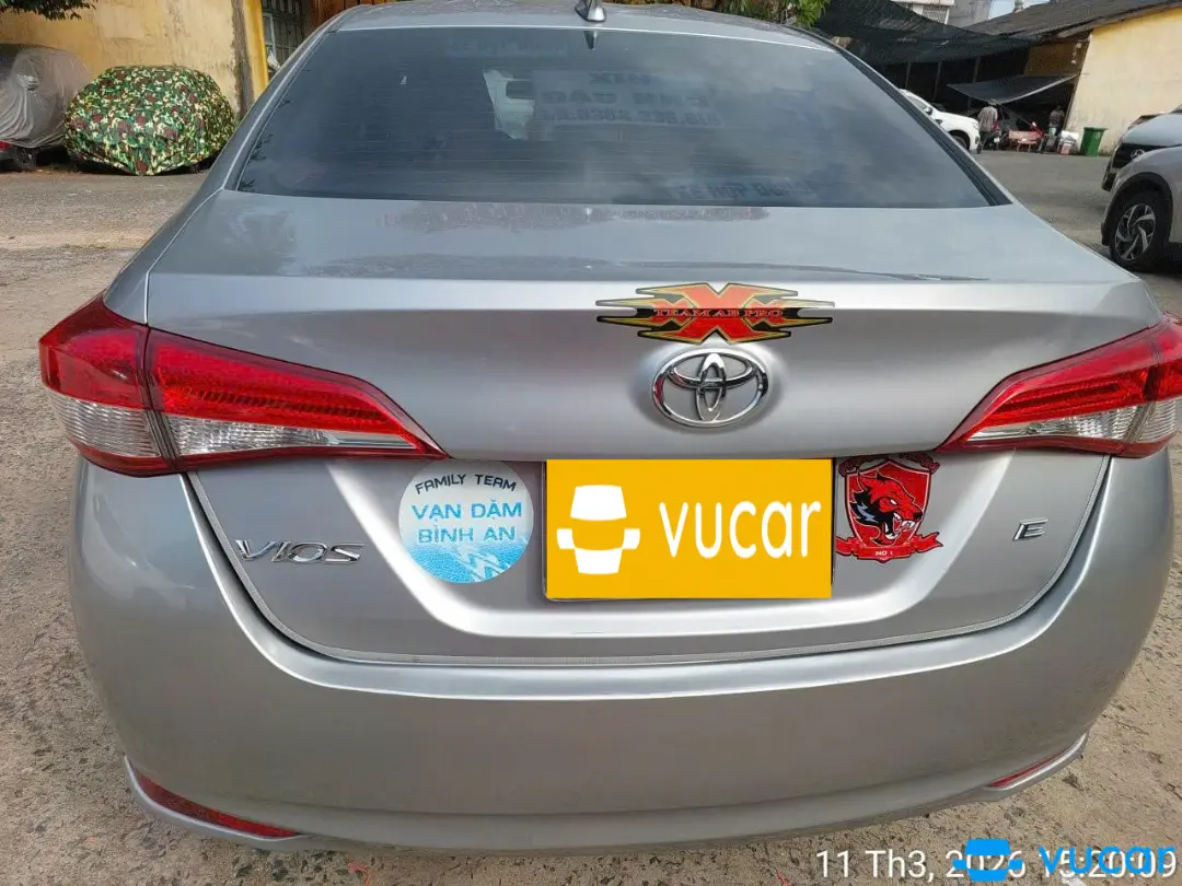 xe Vios E 1.5 . MT 2019. được 200 nghìn km - Ngoại thất 1